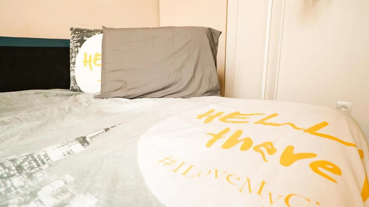 Studio Apartment Massena Nice! Free Breakfast! 0*, 尼斯