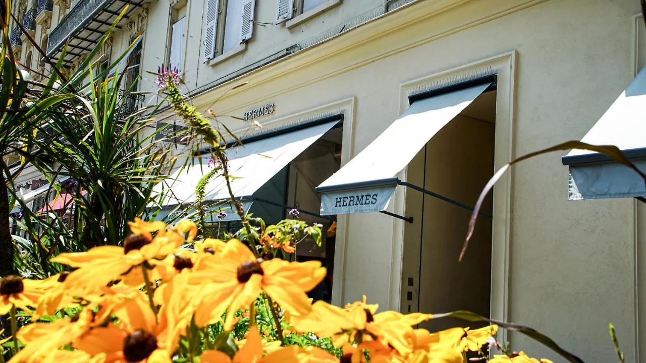 Studio Apartment Massena Nice! Free Breakfast!